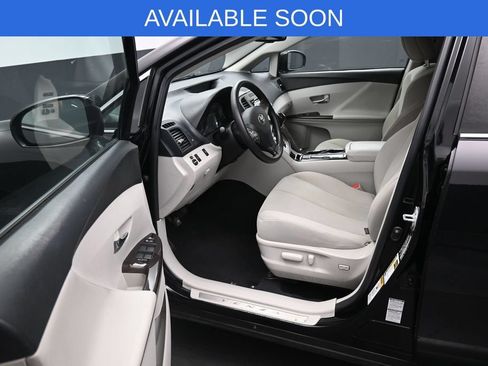 Used 2009 Toyota Venza AWD image 11