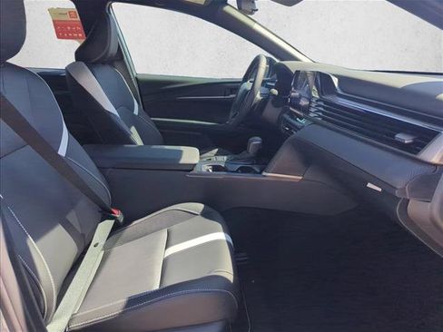 Used 2026 Toyota Camry SE FWD image 25