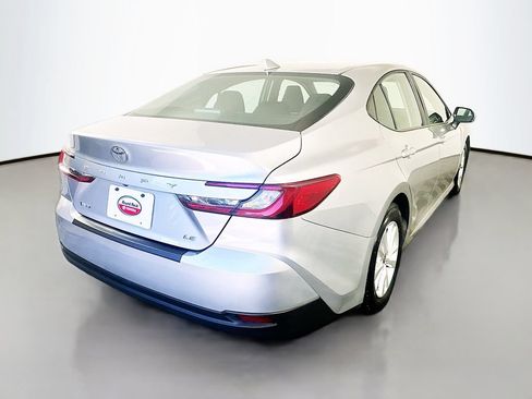 Certified 2025 Toyota Camry LE FWD image 5