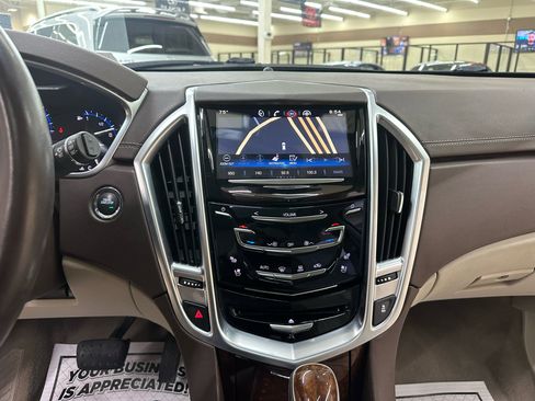 Used 2016 Cadillac SRX Premium image 30