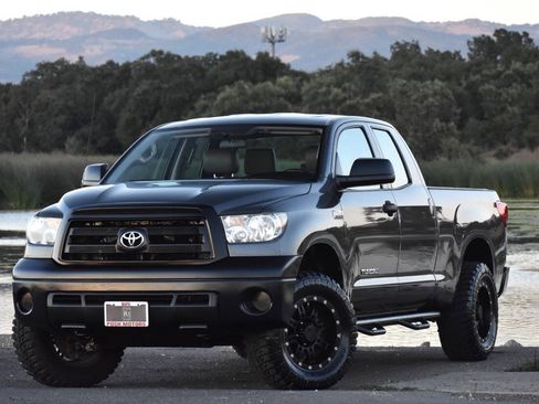 Used 2012 Toyota Tundra 4x4 Double Cab w/ Tow Pkg image 7