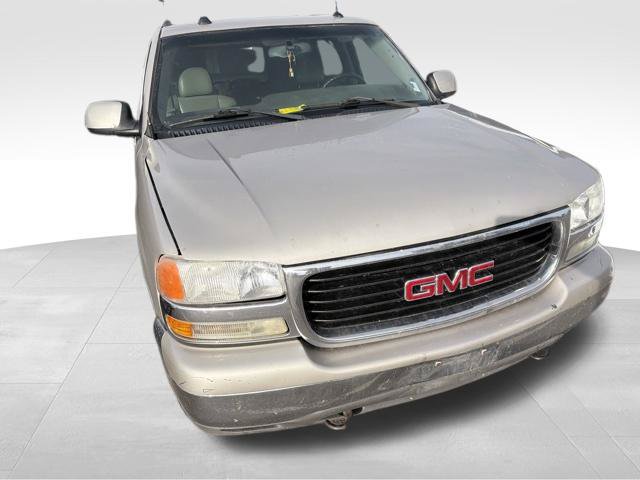 Used 2005 GMC Yukon SLT w/ SLT Preferred Equipment Group AWD/4WD image 4