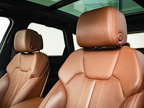 Used 2018 Audi Q5 2.0T Premium Plus w/ Premium Plus Package image 20