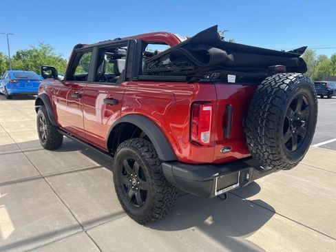 Used 2024 Ford Bronco Black Diamond AWD/4WD image 9