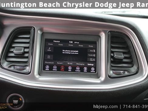 Used 2019 Dodge Challenger SXT image 15
