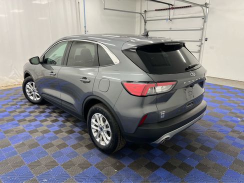 Used 2022 Ford Escape SE w/ Convenience Package image 11