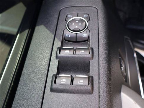 Used 2018 Ford F150 Platinum w/ Technology Package AWD/4WD image 11