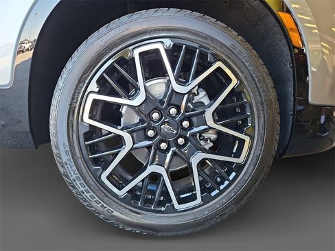 New 2025 Chevrolet Blazer RS w/ Driver Confidence II Package image 16