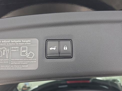 Certified 2023 INFINITI QX50 Luxe AWD/4WD image 33