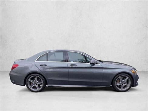Used 2018 Mercedes-Benz C 300 Sedan image 4