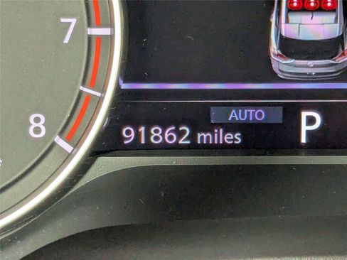 Used 2023 Nissan Rogue S AWD/4WD image 18