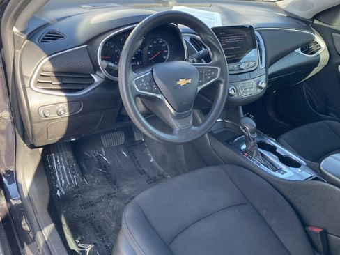 Used 2023 Chevrolet Malibu LT image 14
