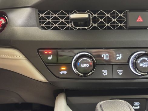 New 2025 Honda Accord SE image 34