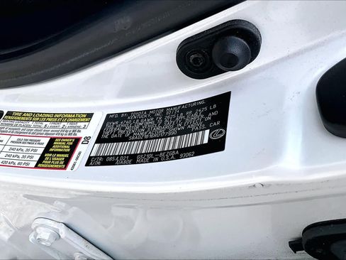Used 2024 Lexus ES 350 w/ Premium Package FWD image 35