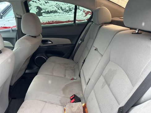 Used 2016 Chevrolet Cruze LT w/ Sun And Sound Package image 16