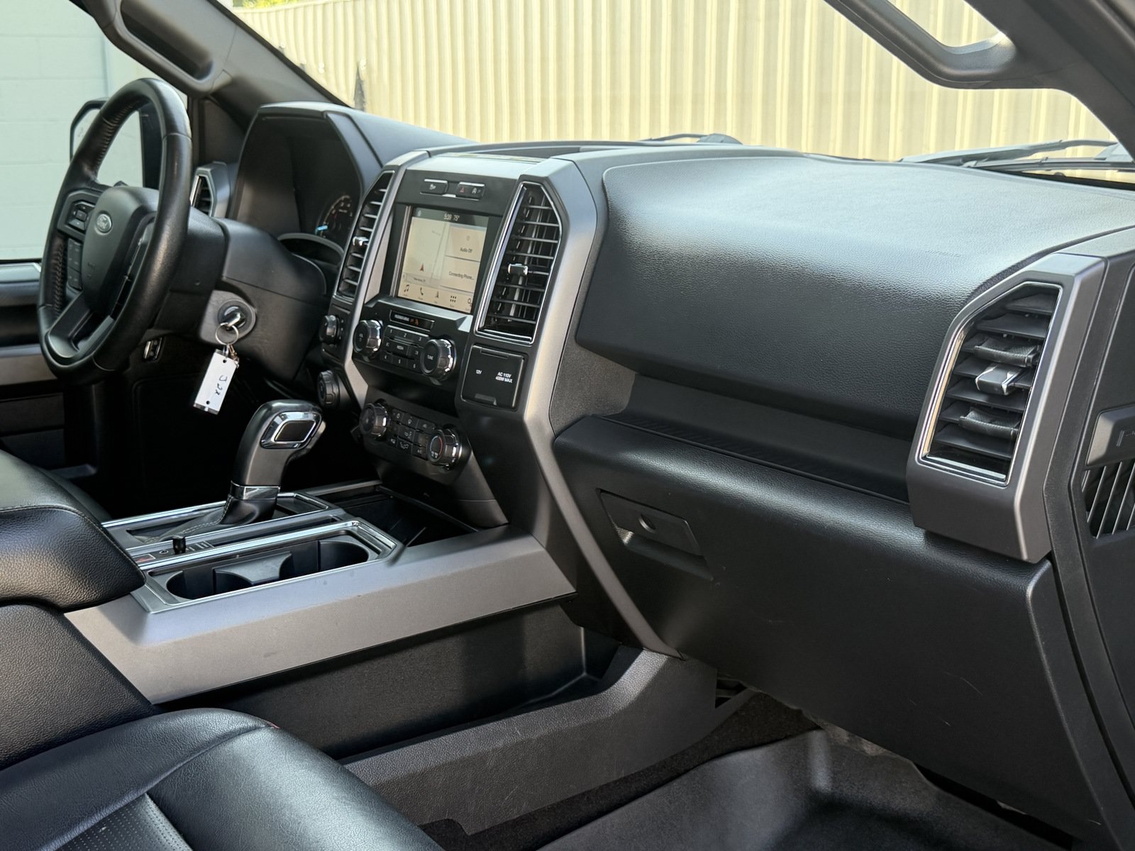 Used 2019 Ford F150 XLT w/ Equipment Group 302A Luxury AWD/4WD image 39