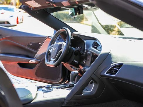 Used 2019 Chevrolet Corvette Z06 RWD image 15