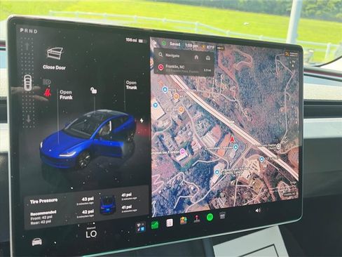 Used 2024 Tesla Model 3 Long Range AWD/4WD image 10