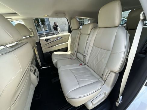 Used 2017 INFINITI QX60 Luxe w/ Premium Plus Package AWD/4WD image 23
