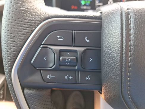 Used 2026 Toyota Tundra Limited w/ Power Package AWD/4WD image 22