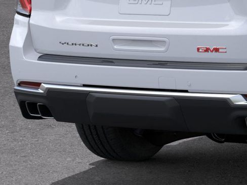 New 2026 GMC Yukon XL Denali w/ Sun & Power Step Package image 14