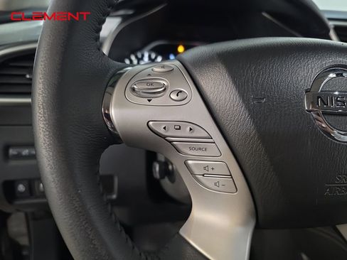 Used 2016 Nissan Murano Platinum w/ Platinum Technology Package image 14