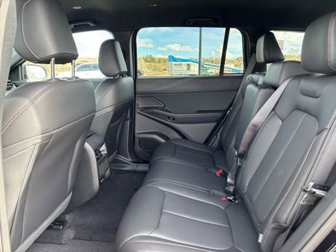New 2026 Jeep Cherokee Limited AWD/4WD image 15