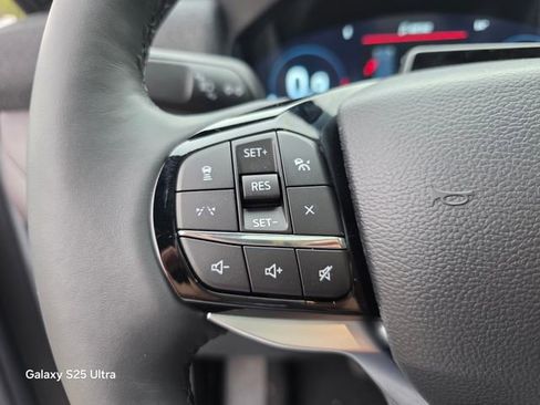 New 2026 Ford Explorer Platinum image 26