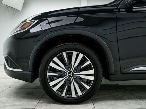 Used 2019 Mitsubishi Outlander SEL image 36