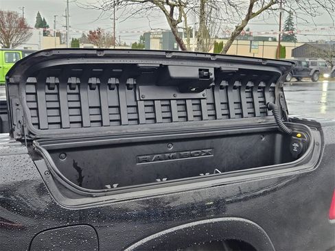 Used 2019 RAM 1500 Limited image 30