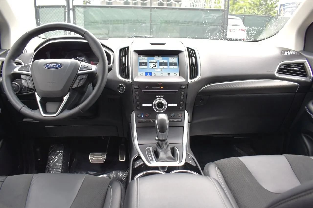 Used 2018 Ford Edge Sport w/ Equipment Group 401A AWD/4WD image 54