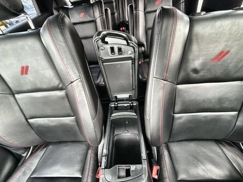 Used 2025 Dodge Durango GT AWD/4WD image 21