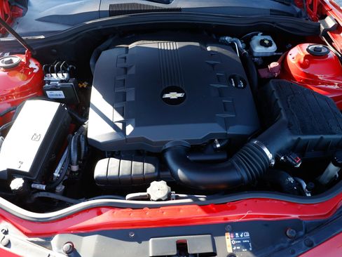 Used 2015 Chevrolet Camaro LT w/ RS Package image 23