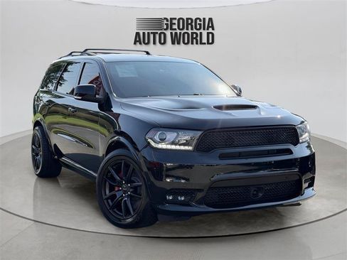 Used 2018 Dodge Durango SRT w/ Technology Group AWD/4WD image 9