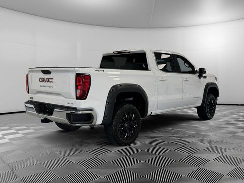 Used 2023 GMC Sierra 1500 SLE image 8