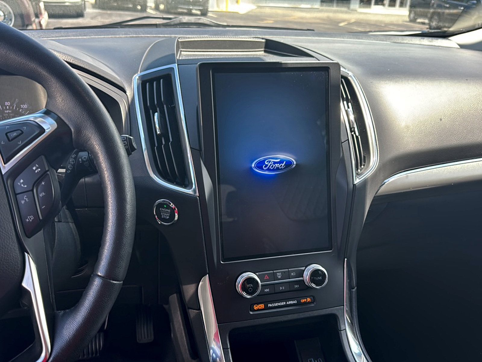 Used 2024 Ford Edge Titanium AWD/4WD image 14