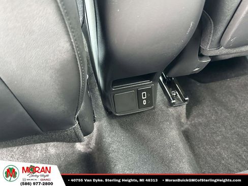Certified 2023 Buick Encore GX Select AWD/4WD image 13