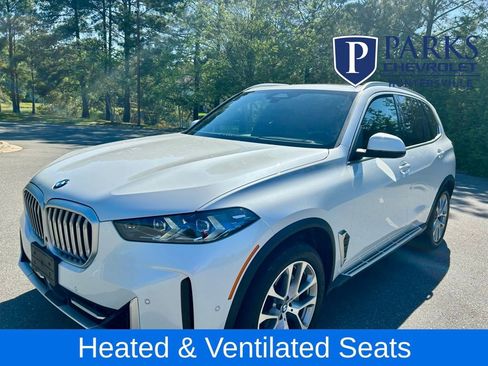 Used 2025 BMW X5 xDrive40i image 3