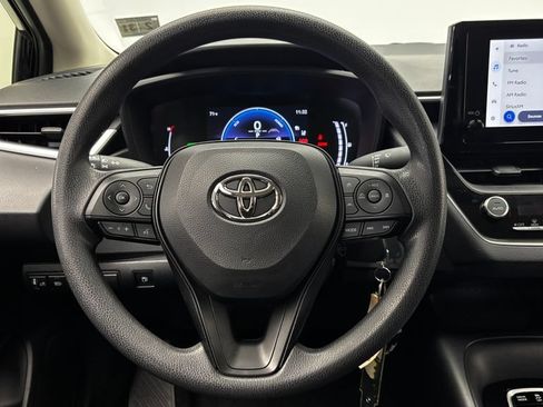 Used 2026 Toyota Corolla LE AWD/4WD image 26