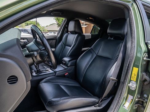 Used 2021 Dodge Charger SXT w/ Blacktop Package RWD image 14