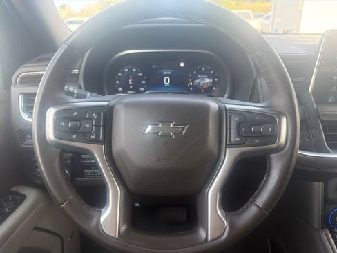 Certified 2023 Chevrolet Suburban Z71 w/ Z71 Off-Road Package AWD/4WD image 9