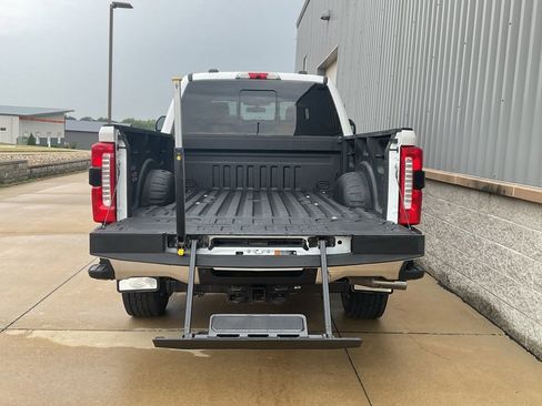 Used 2023 Ford F350 Lariat w/ Lariat Ultimate Package image 24