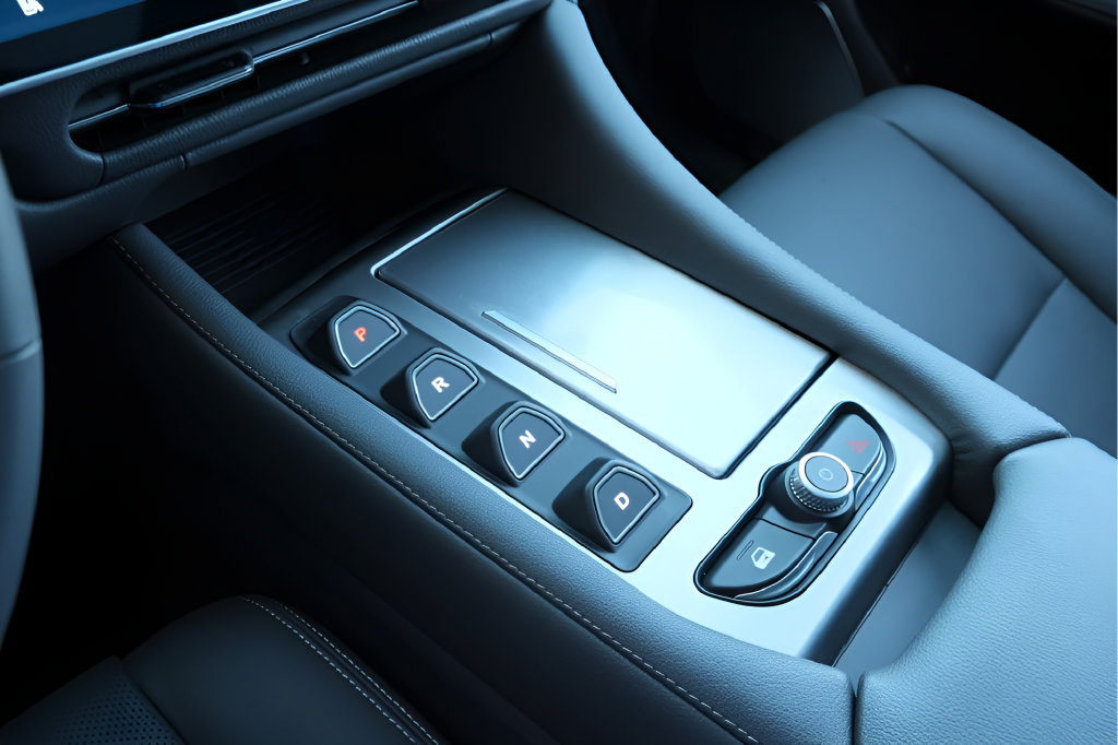 New 2024 VinFast VF 9 Plus AWD/4WD image 7