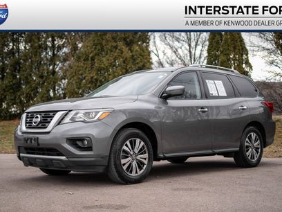 Used 2019 Nissan Pathfinder SV