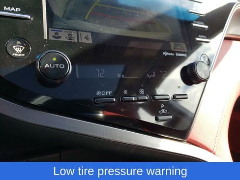 Used 2019 Toyota Camry XSE image 23