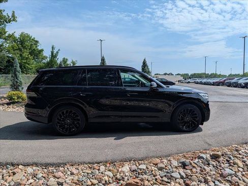 Used 2024 Lincoln Aviator Reserve w/ Equipment Group 201A AWD/4WD image 6