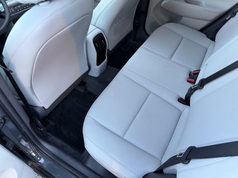 Used 2025 Hyundai Kona Limited image 14
