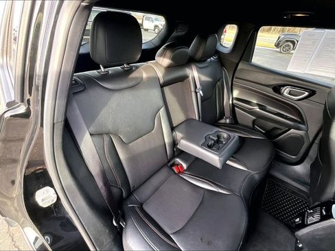 Used 2024 Jeep Compass Trailhawk image 24