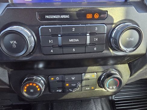 Used 2022 Ford F250 XL w/ STX Appearance Package image 20