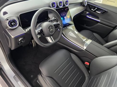 New 2026 Mercedes-Benz GLC 300 image 7